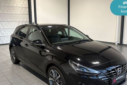 Hyundai i30 18.142 km 17.590 &euro; Wuppertal 42287