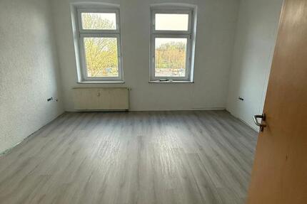 Wohnung Herne Wanne-Bickern - 4.5 Zimmer, 98 m&sup2;, 1.000&euro; | Angebot:26570497