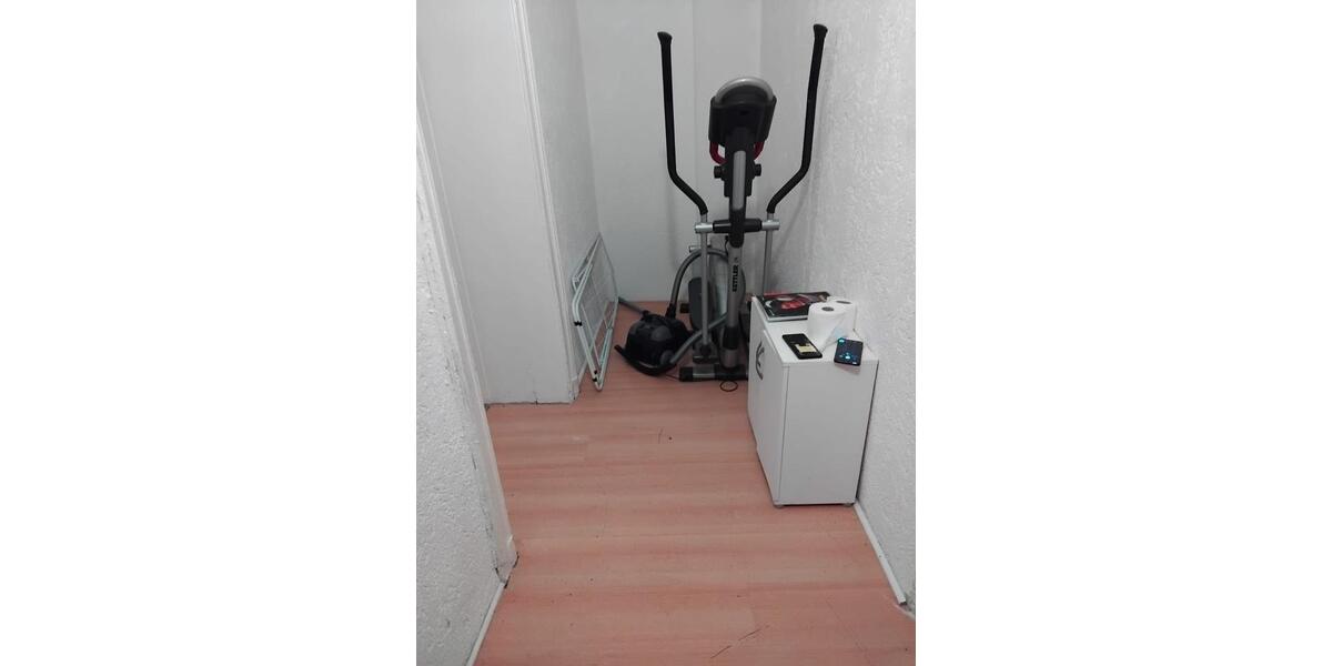 Dachgeschoßwohnung Bochum Bochum-Mitte - 4 Zimmer, 57 m&sup2;, 650&euro; | Angebot:25589839