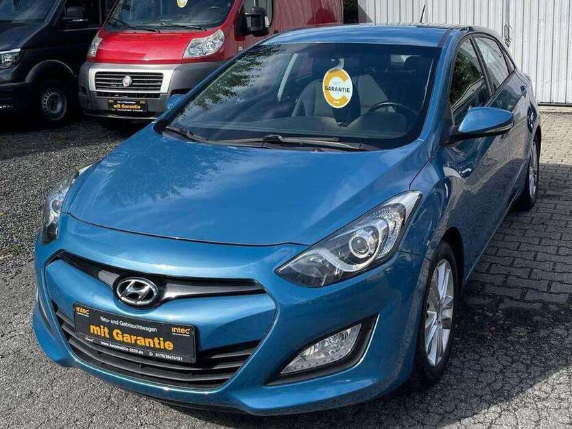 i30
