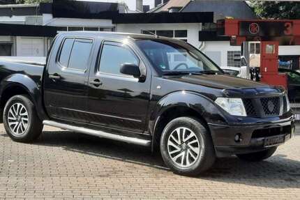 Nissan Navara 252.000 km 6.900 € Mülheim 45473
