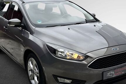 Ford Focus 81.000 km 5.950 &euro; Castrop-Rauxel 44575