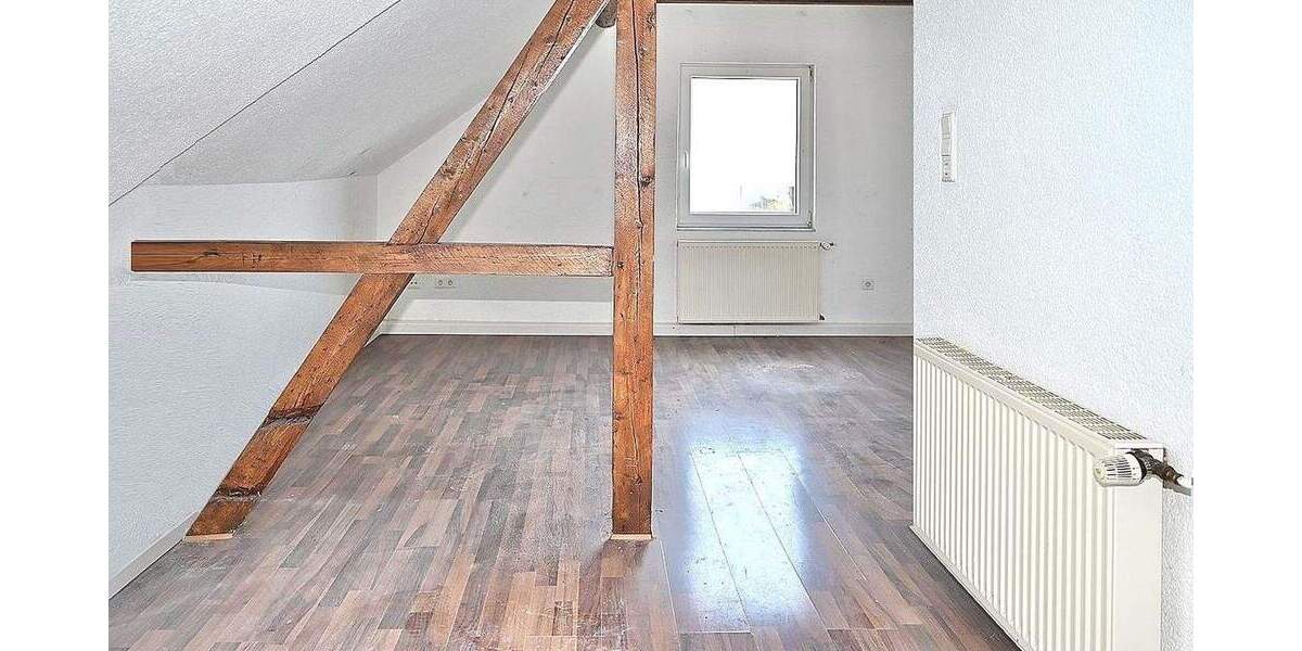 Etagenwohnung Recklinghausen Süd - 6 Zimmer, 220 m&sup2;, 299.900&euro; | Angebot:25373879
