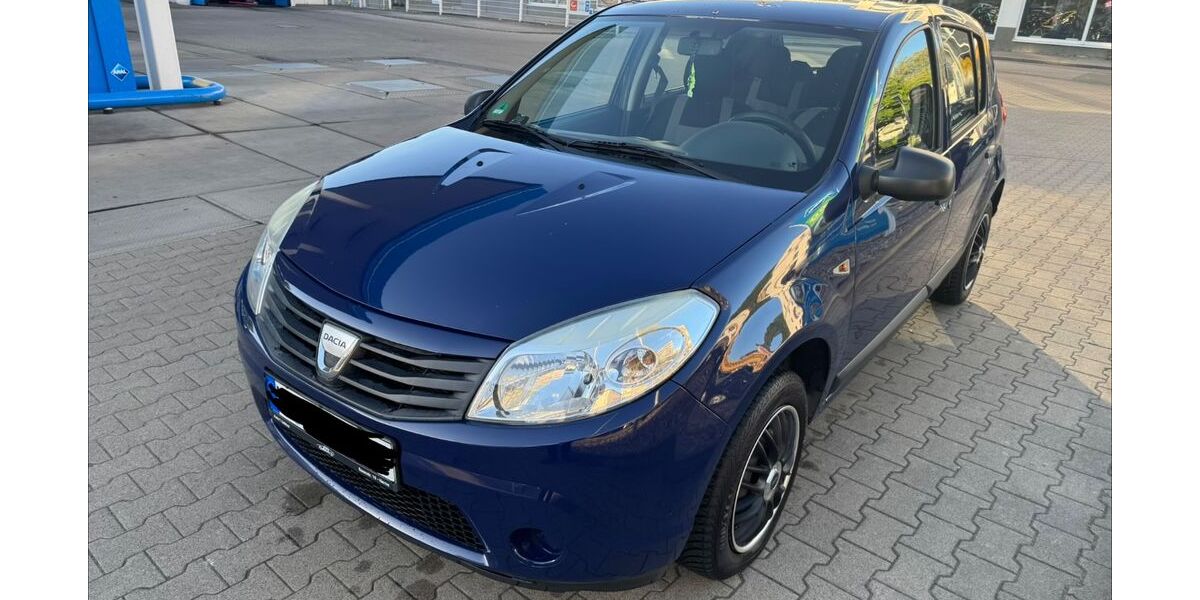 Dacia Sandero 147.982 km 3.200 &euro; Wuppertal 42285