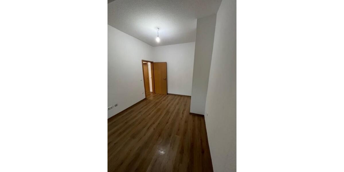Dachgeschoßwohnung Herne Wanne-Bickern - 2 Zimmer, 65 m&sup2;, 550&euro; | Angebot:24535144
