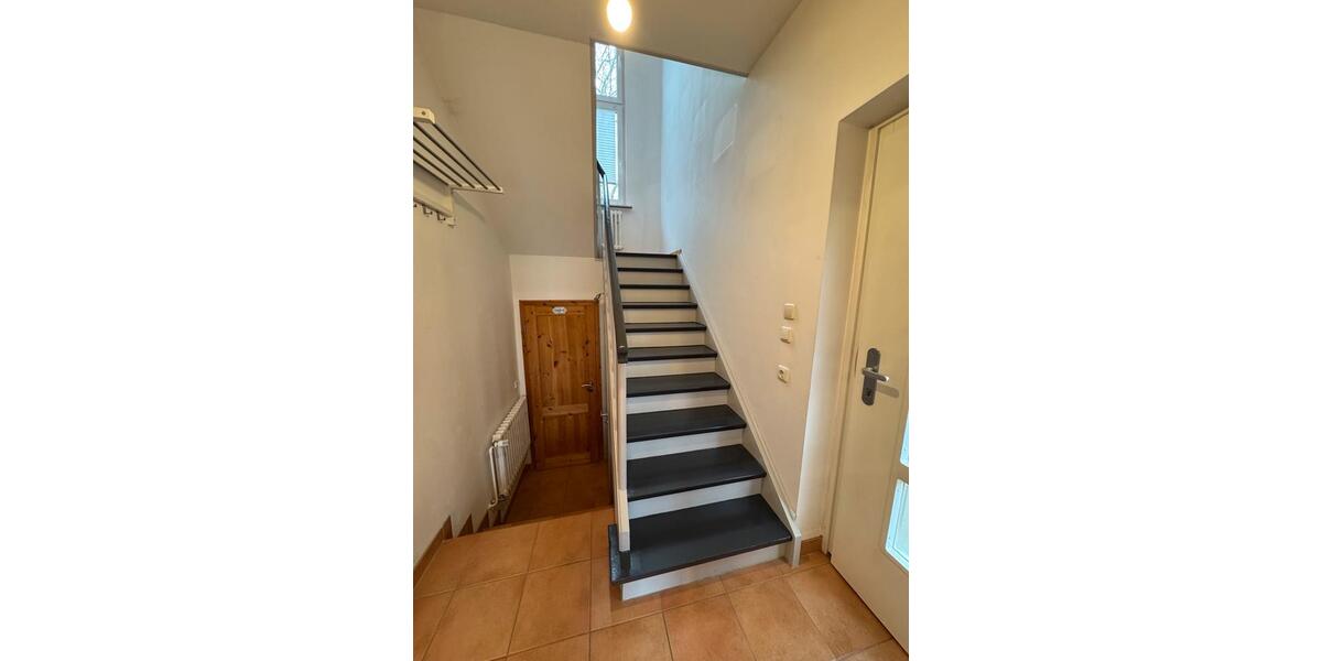 Doppelhaushälfte Duisburg Duisburg-Mitte - 4.5 Zimmer, 120 m&sup2;, 1.300&euro; | Angebot:25297593