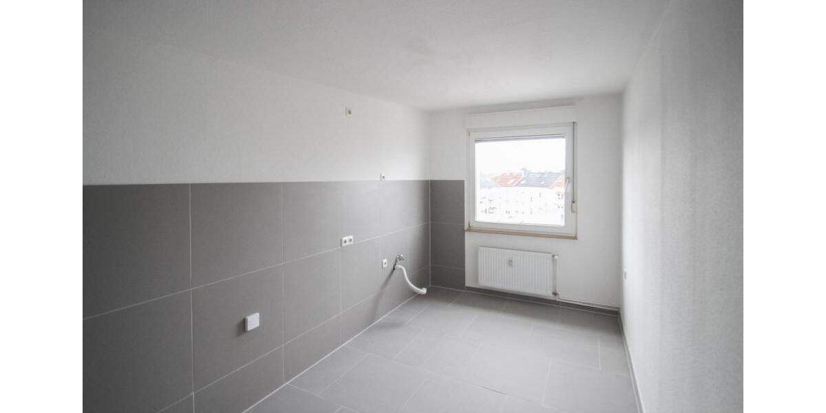 Dachgeschoßwohnung Bochum Wiemelhausen - 2.5 Zimmer, 40 m&sup2;, 445&euro; | Angebot:25380357