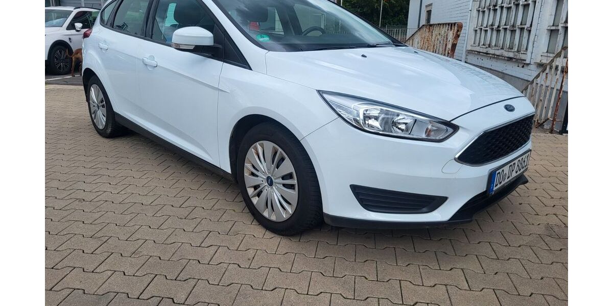 Ford Focus 52.107 km 6.990 &euro; Witten 58454