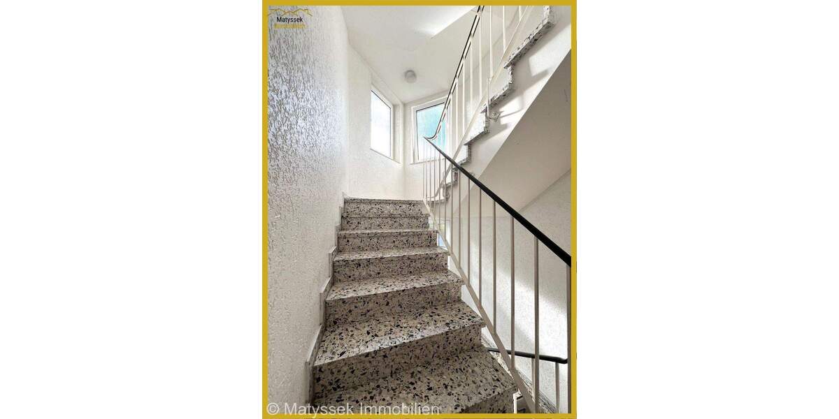 Etagenwohnung Dortmund Löttringhausen - 4 Zimmer, 93 m&sup2;, 289.000&euro; | Angebot:25662216