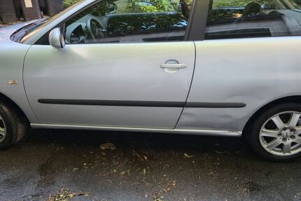 Seat Ibiza 138.000 km 2.390 &euro; Wuppertal 42119