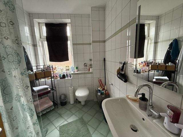 Zuhause ankommen - perfekte Wohnung für Singles und Paare! 2 zimmer