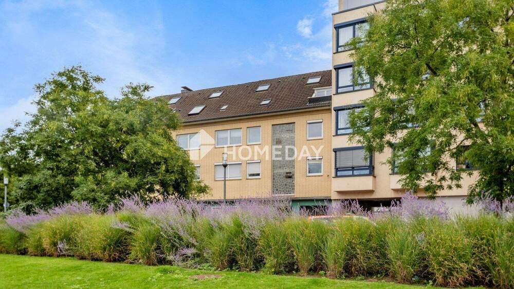 Zentrale, lichtdurchflutete 2-Zimmer-Wohnung mit Einbauküche und gepflegtem Ambiente 2 zimmer