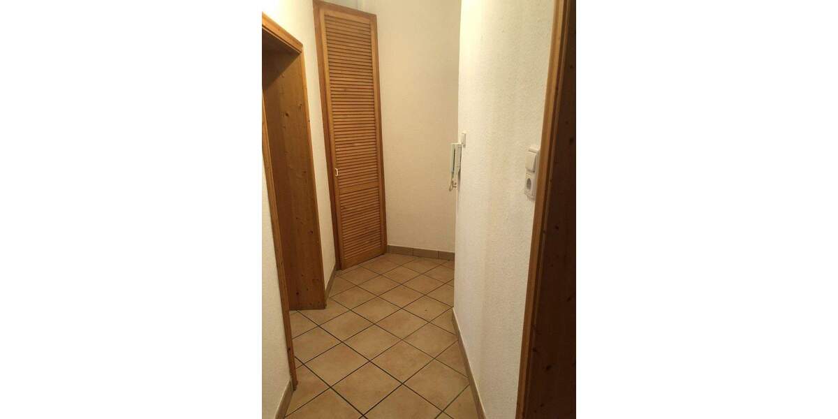 Etagenwohnung Witten Mitte - 2 Zimmer, 65 m&sup2;, 500&euro; | Angebot:25645509