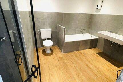 Wohnung Wuppertal Langerfeld - 2 Zimmer, 72 m&sup2;, 792&euro; | Angebot:26862166