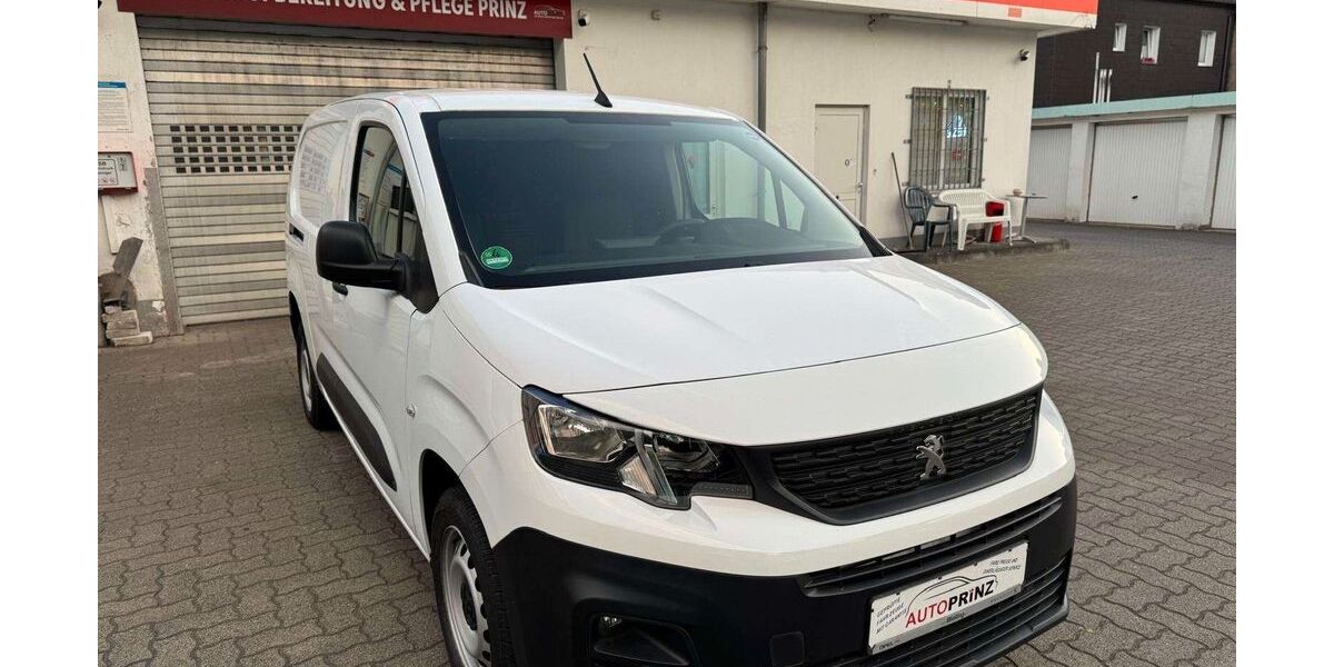 Peugeot Partner 113.094 km 8.599 &euro; Herne 44652