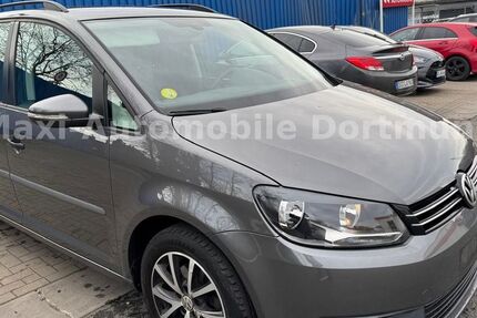 VW Touran 259.000 km 5.799 &euro; dortmund 44369