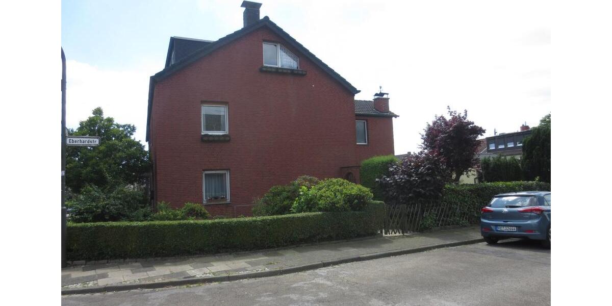 Zweifamilienhaus auf Erbpacht (ca. 110€ im Monat) in RE 7 zimmer