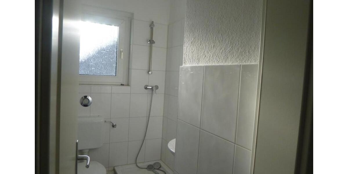 Erdgeschoßwohnung Gelsenkirchen Gelsenkirchen-Nord - 4 Zimmer, 59 m&sup2;, 419&euro; | Angebot:25305602