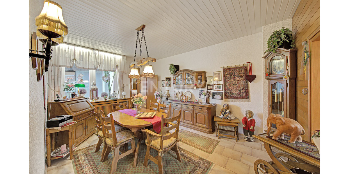 Entwicklungspotenzial für Investoren: Wohn- und Geschäftshaus PLUS Bau-Gewerbegrundstück! - Mehrfamilienhaus, Wohnhaus Castrop-Rauxel Habinghorst Rauxel Habinghorst | Angebot:27427743