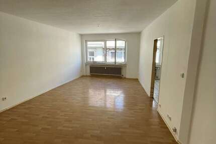 Wohnung Gelsenkirchen Altstadt - 3.5 Zimmer, 70 m&sup2;, 450&euro; | Angebot:27146434
