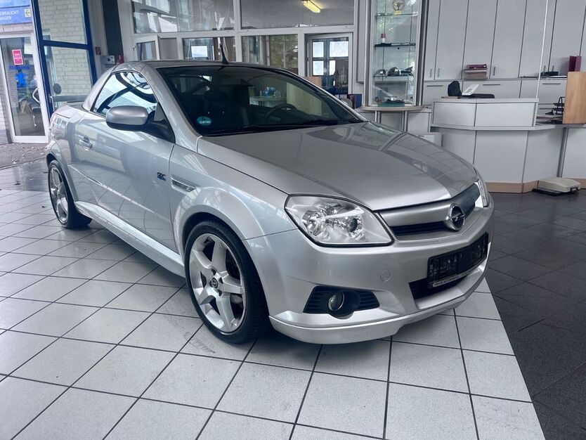 Opel Tigra 84.463 km 5.000 € Gelsenkirchen 45892