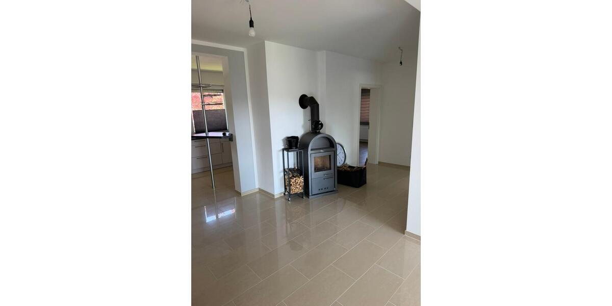 Erdgeschoßwohnung Schwelm - 4 Zimmer, 140 m&sup2;, 589.000&euro; | Angebot:26958682