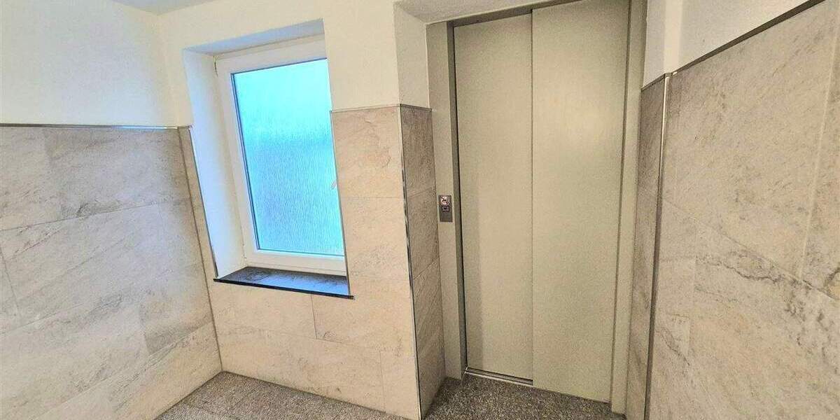 Mehrfamilienhaus, Wohnhaus Essen Frohnhausen - 4 Zimmer, 1 m&sup2;, 1.850.000&euro; | Angebot:24873957