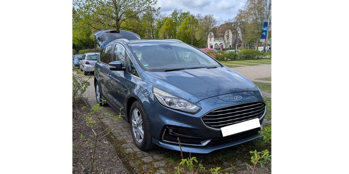 Ford S-Max 99.000 km 22.000 &euro; Dortmund 44263