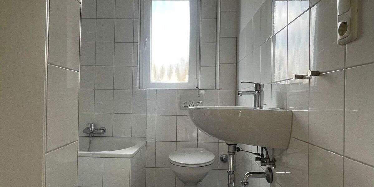 Stilvolle Mietwohnung mit Balkon in der Altstadt 2 zimmer