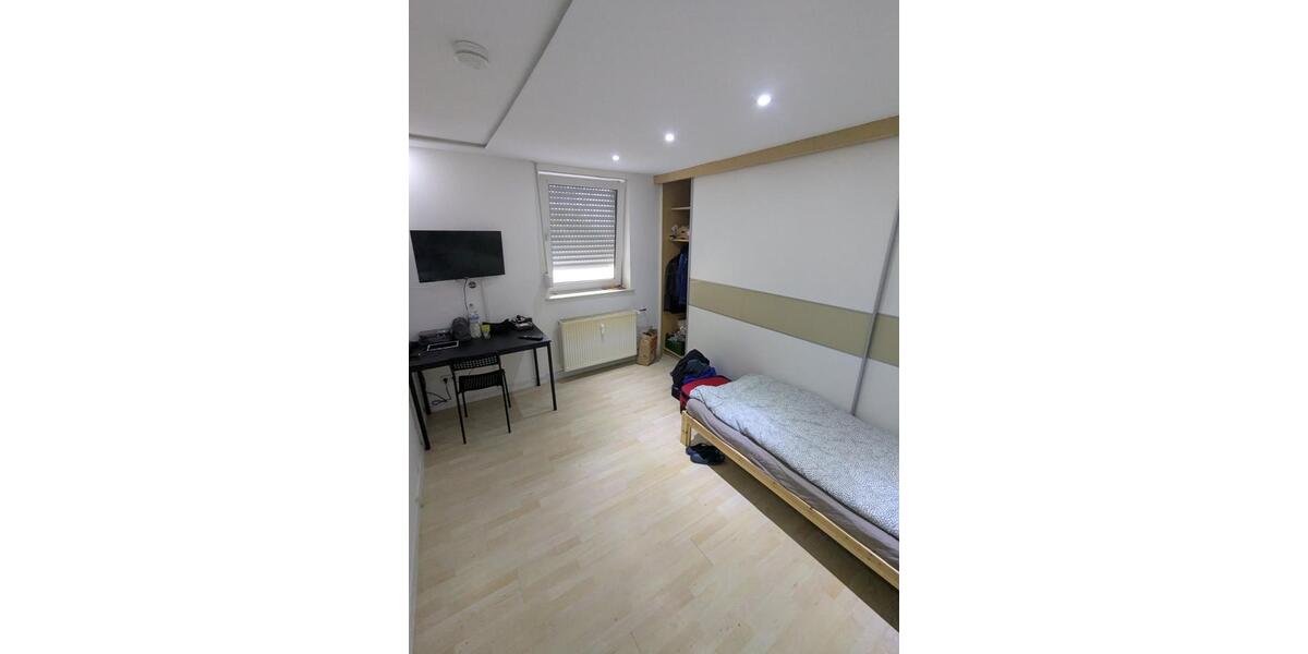 Freistehendes 2-3 Familienhaus in Oberhausen Sterkrade Alsfeld 12 zimmer