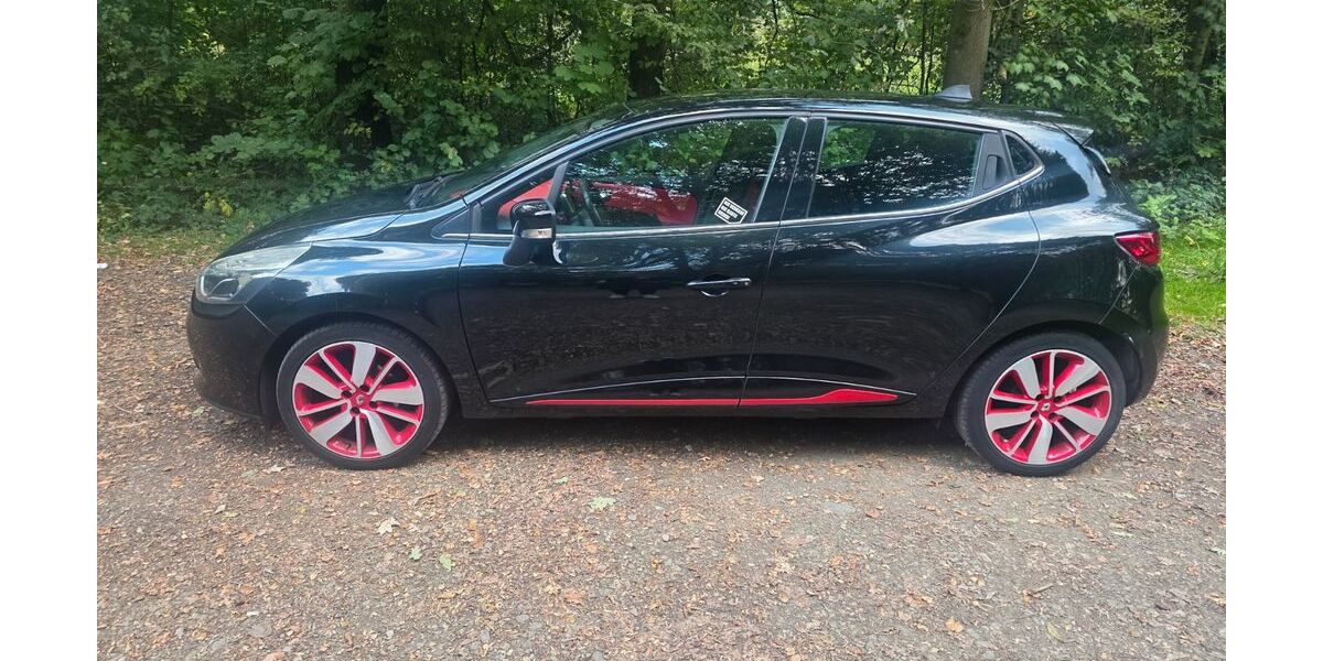 Renault Clio 150.000 km 5.300 &euro; Witten 58456