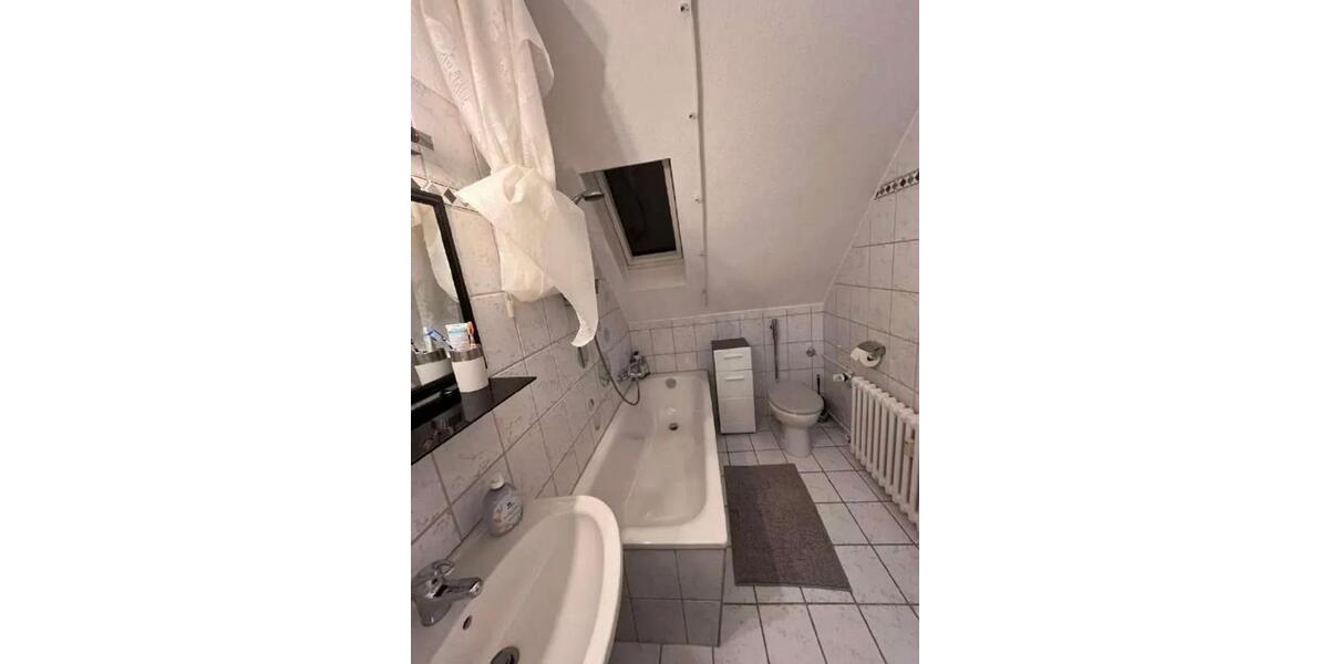 Dachgeschoßwohnung Essen Stadtbezirk IV - 2 Zimmer, 60 m&sup2;, 110.000&euro; | Angebot:26311669