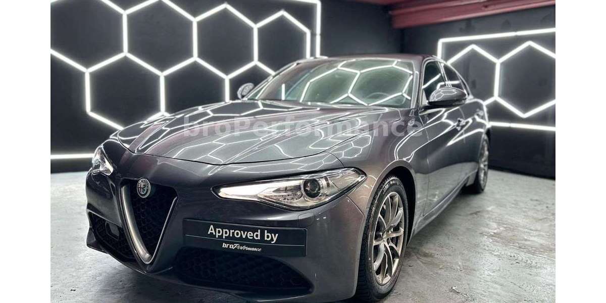 Alfa Romeo Giulia 97.000 km 20.900 &euro; Gelsenkirchen 45892