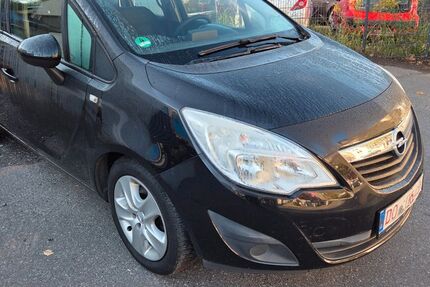 Opel Meriva 136.000 km 4.499 € Dortmund 44147