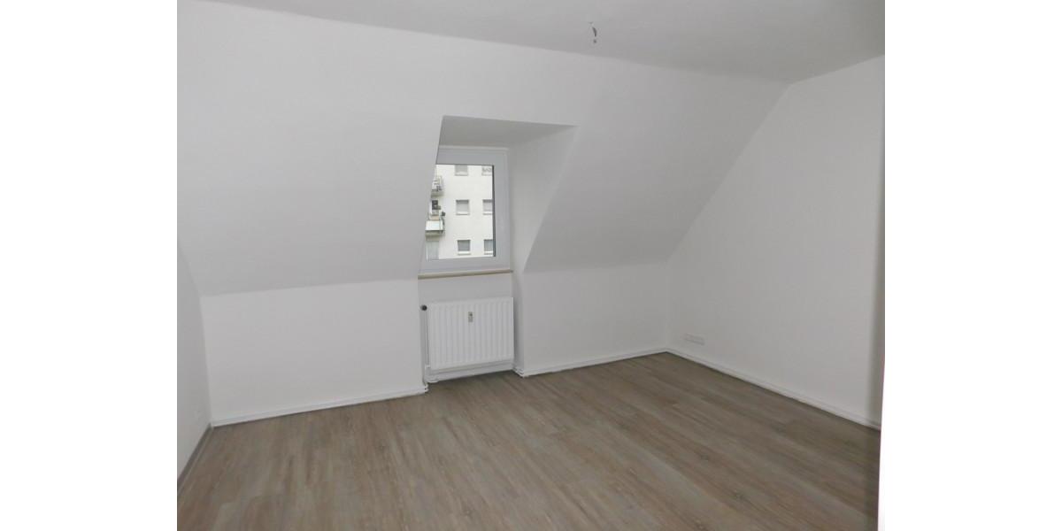 Bezugsfertige 2-Zi.-DG-Whg. in einem modernisierten Mehrfamilienhaus 2 zimmer