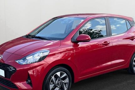 Hyundai i10 16.974 km 15.490 &euro; Recklinghausen 45657