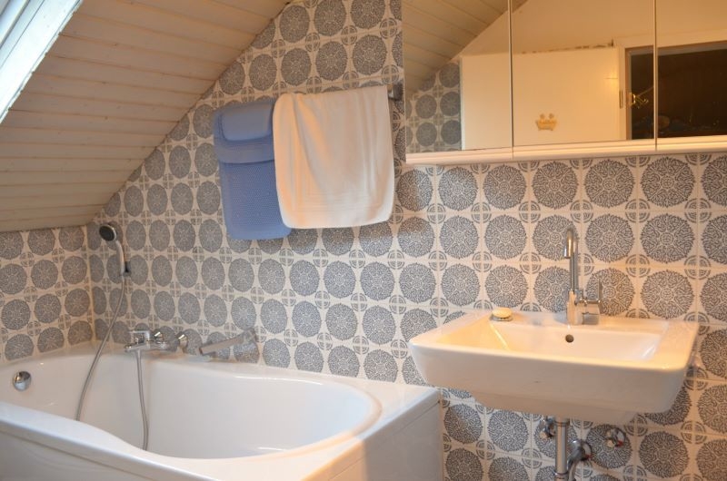 Haus sucht glückliche Familie - Reiheneckhaus mit großem Garten in ruhiger Lage! 4 zimmer