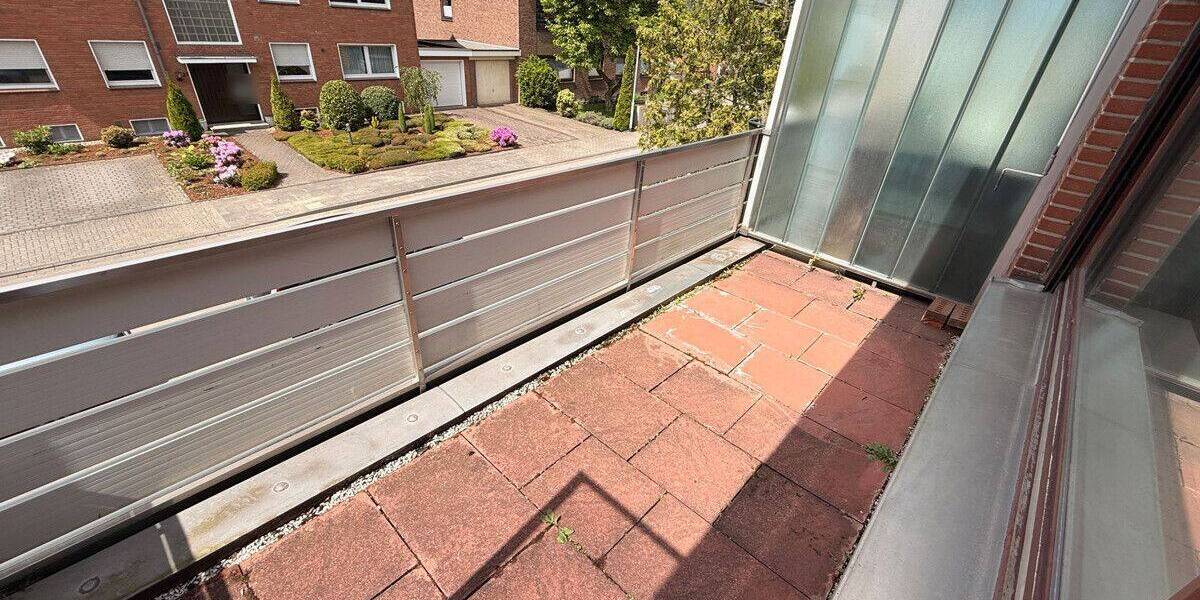 Etagenwohnung Dinslaken Bruch - 3 Zimmer, 79 m&sup2;, 180.000&euro; | Angebot:26816645