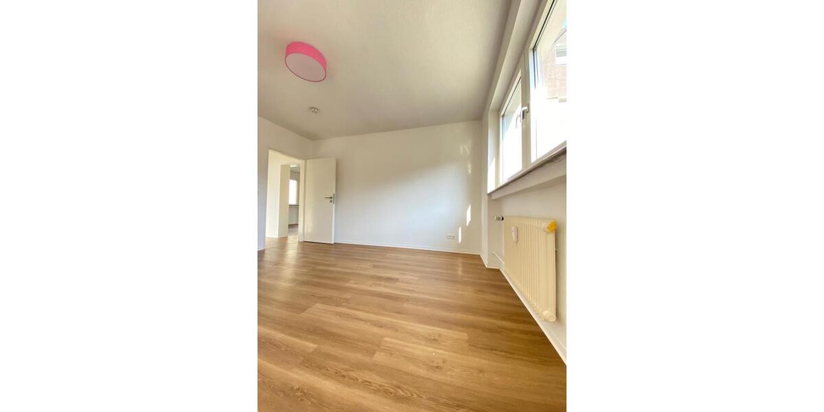 Erdgeschoßwohnung Dortmund Huckarde - 4 Zimmer, 93 m&sup2;, 791&euro; | Angebot:25355277