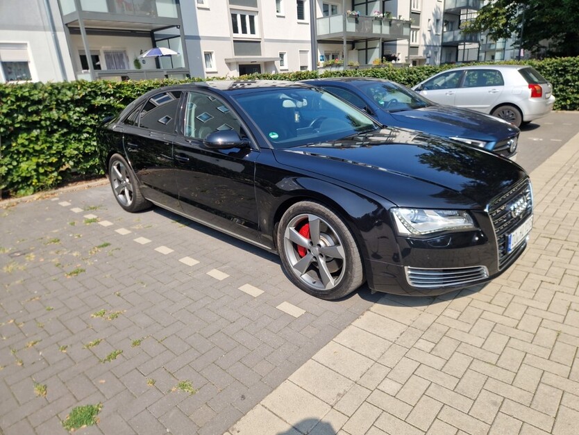 Audi A8 244.000 km 16.500 € Dortmund 44135