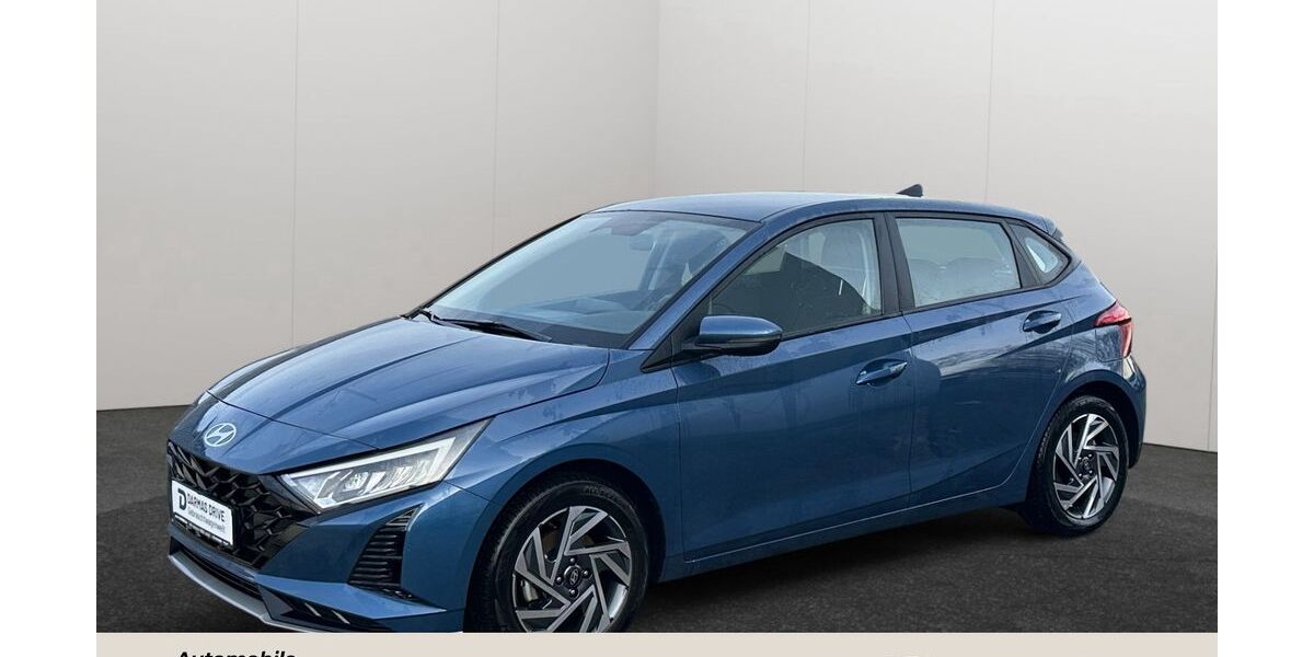 Hyundai i20 24.723 km 18.490 &euro; Dinslaken 46535