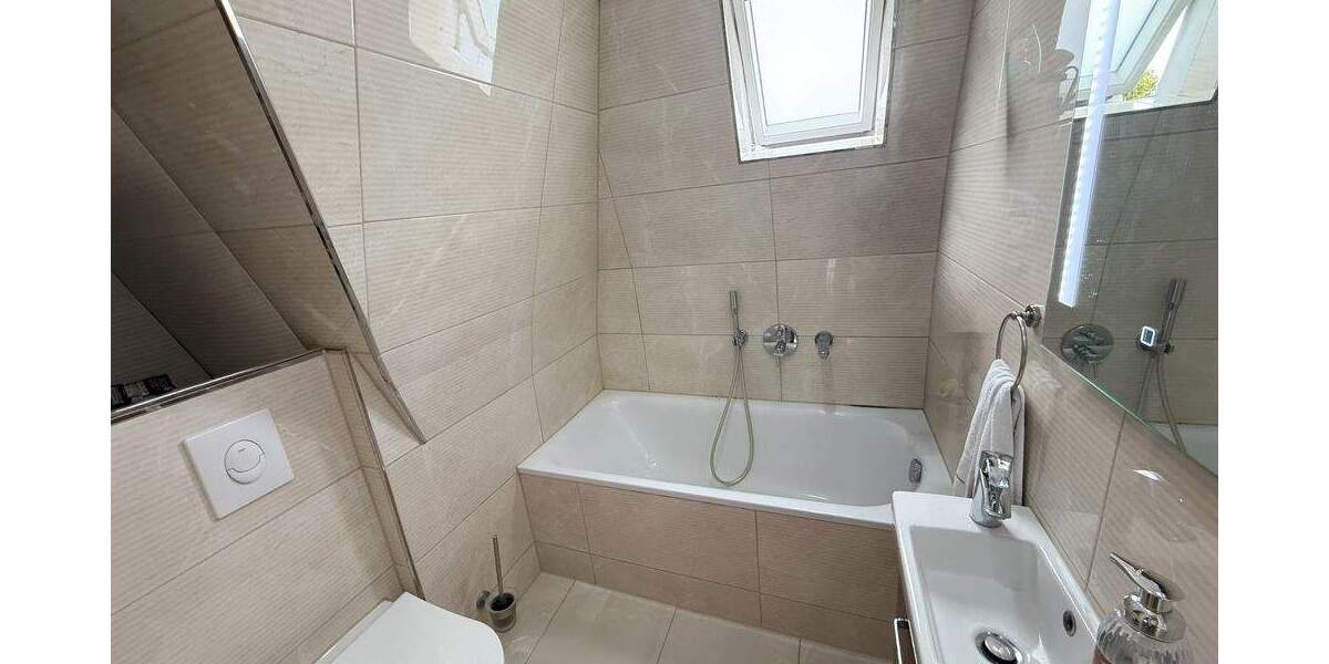 Zechenhaus erstrahlt in neuem Glanz - Saniertes Reihenmittelhaus in Herten-Langenbochum 4 zimmer