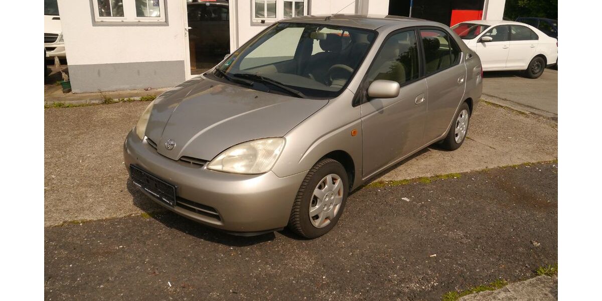 Toyota Prius 250.000 km 1.990 &euro; Wuppertal 42329