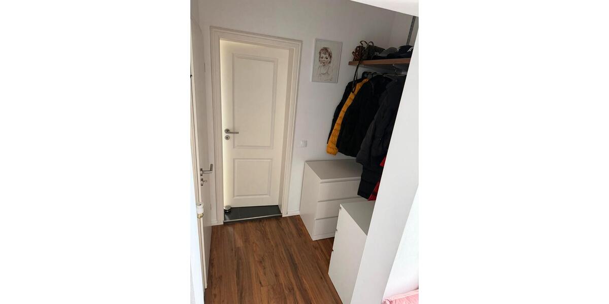 Etagenwohnung Dortmund Hombruch - 2 Zimmer, 90 m&sup2;, 108.000&euro; | Angebot:26897155
