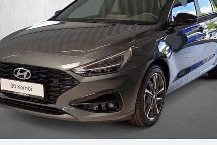 Hyundai i30 28.473 km 19.490 &euro; Castrop-Rauxel 44575