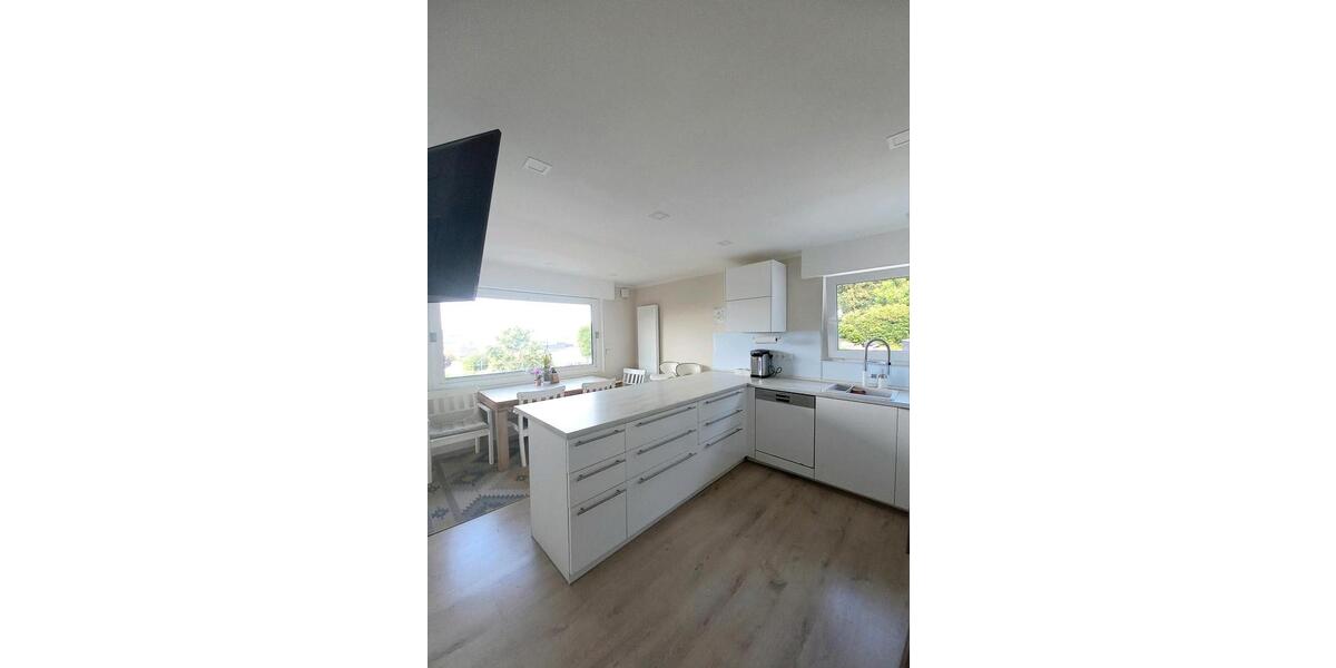 6 Zimmer Einfamilienhaus mit Kamin, Garten, in ruhiger Lage 6 zimmer