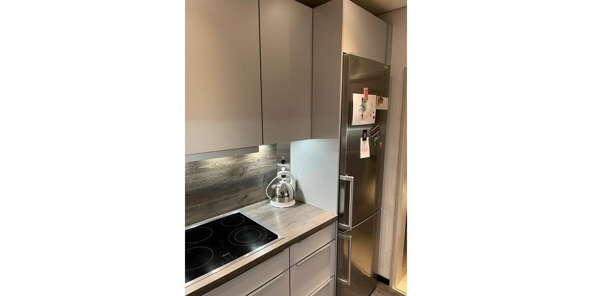 Privatverkauf, möblierte Eigentumswohnung mit herrlichen Ausblick 2.5 zimmer