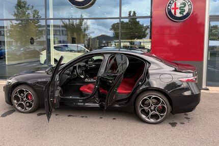 Alfa Romeo Giulia 17.990 km 37.890 &euro; Dortmund 44145