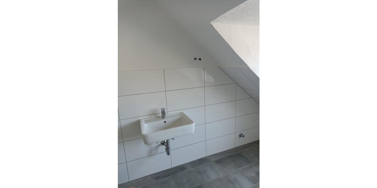 Dachgeschosswohnung 3 zimmer