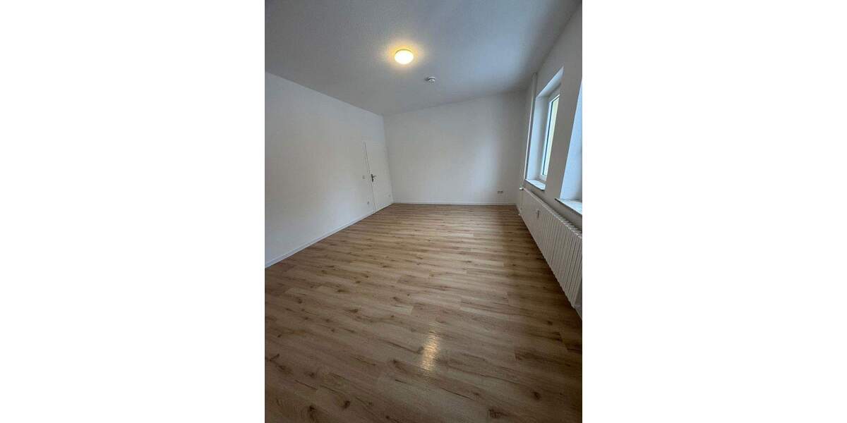 Erstbezug nach Renovierung - stilvolle 3,5 -Zimmer-Wohnung 3 zimmer